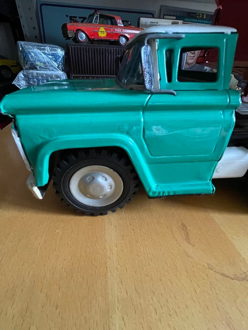 ブリキ　シボレー　ダンプカー　10輪車