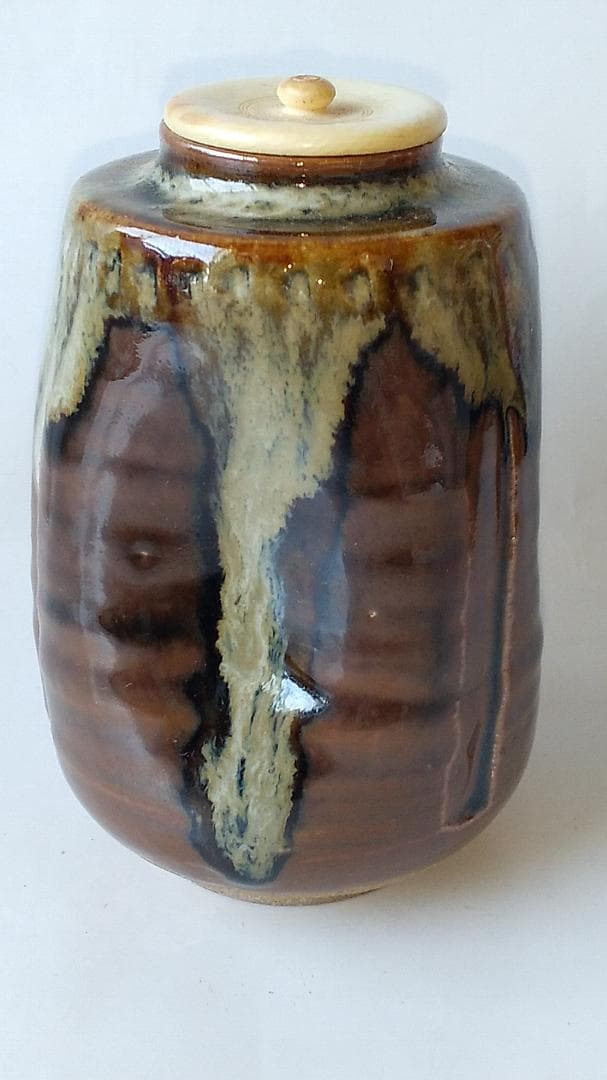 膳所焼 淡海ぜぜ 陽炎園 茶入 仕覆 名物裂 藤種緞子 茶道具 共箱 美品 です