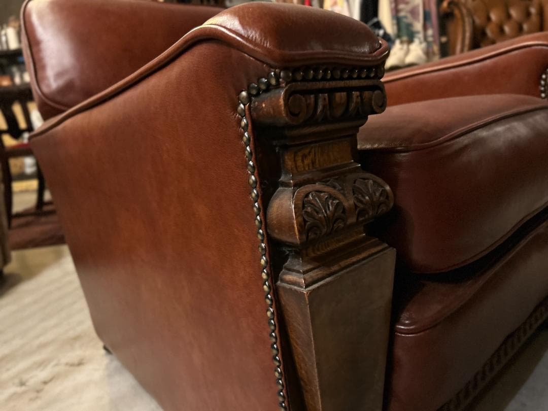 Lloyd's Antiques / ロイズ・アンティークス｜1人掛けソファ