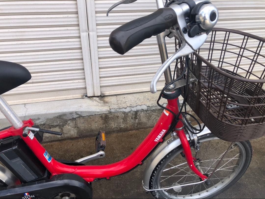 ヤマハ最新機種電動アシスト自転車pas sion20インチレッドアルミボディー