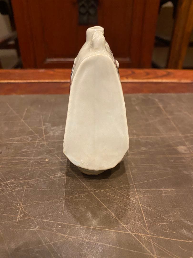 染付水滴・筆置き一体型　鑑賞台付　　一輪挿し　茶器小物　ヴィンテージ　　レア