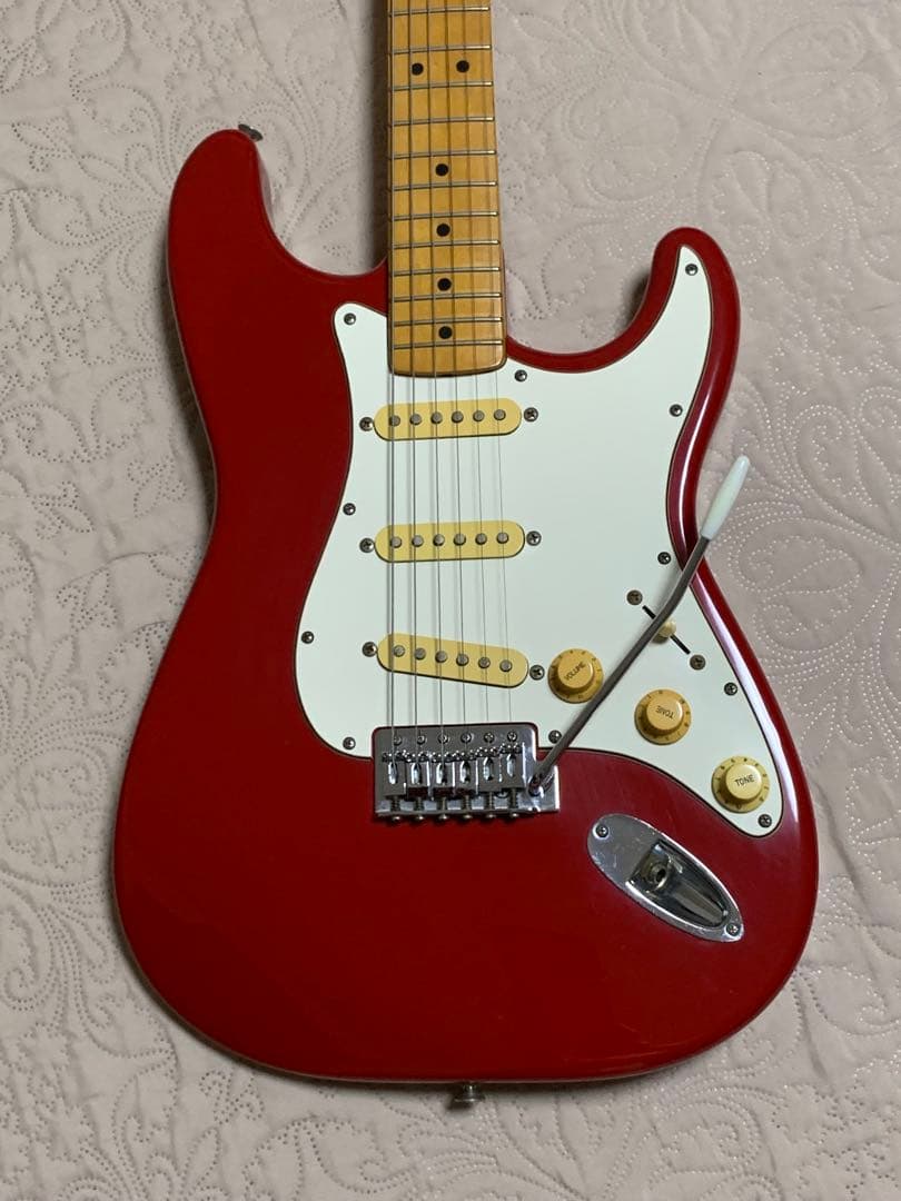 Fender Japan フェンダー STRATOCASTER エレキギター