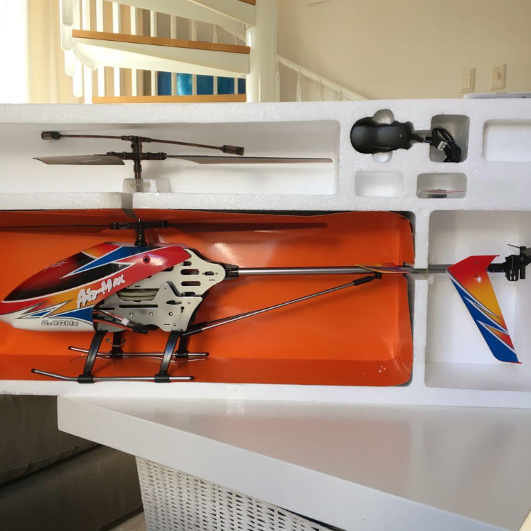 飛行機　ラジコン