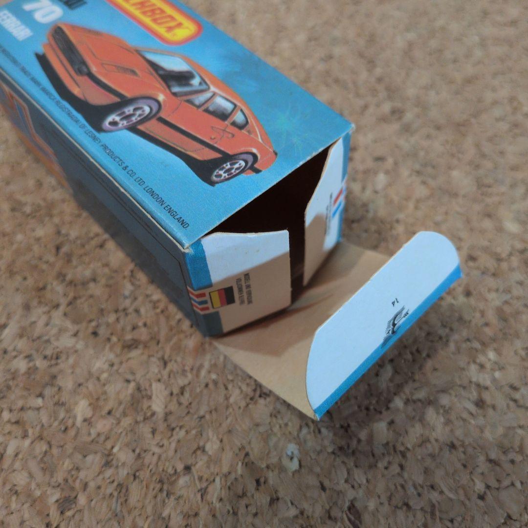 matchbox ferrari 308GTB イングランド製