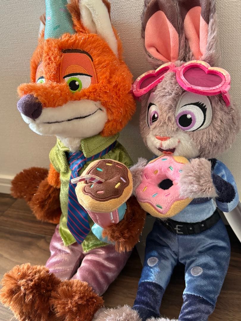ズートピア　10周年　ニック　ジュディ　ぬいぐるみ　２点セット