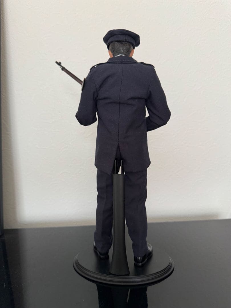 ホットトイズ　ジョーカー　警官ver