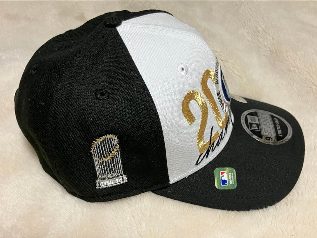 超レアアイテム　デコピン＆大谷サイン刺繍ドジャース2024 チャンピオンキャップ