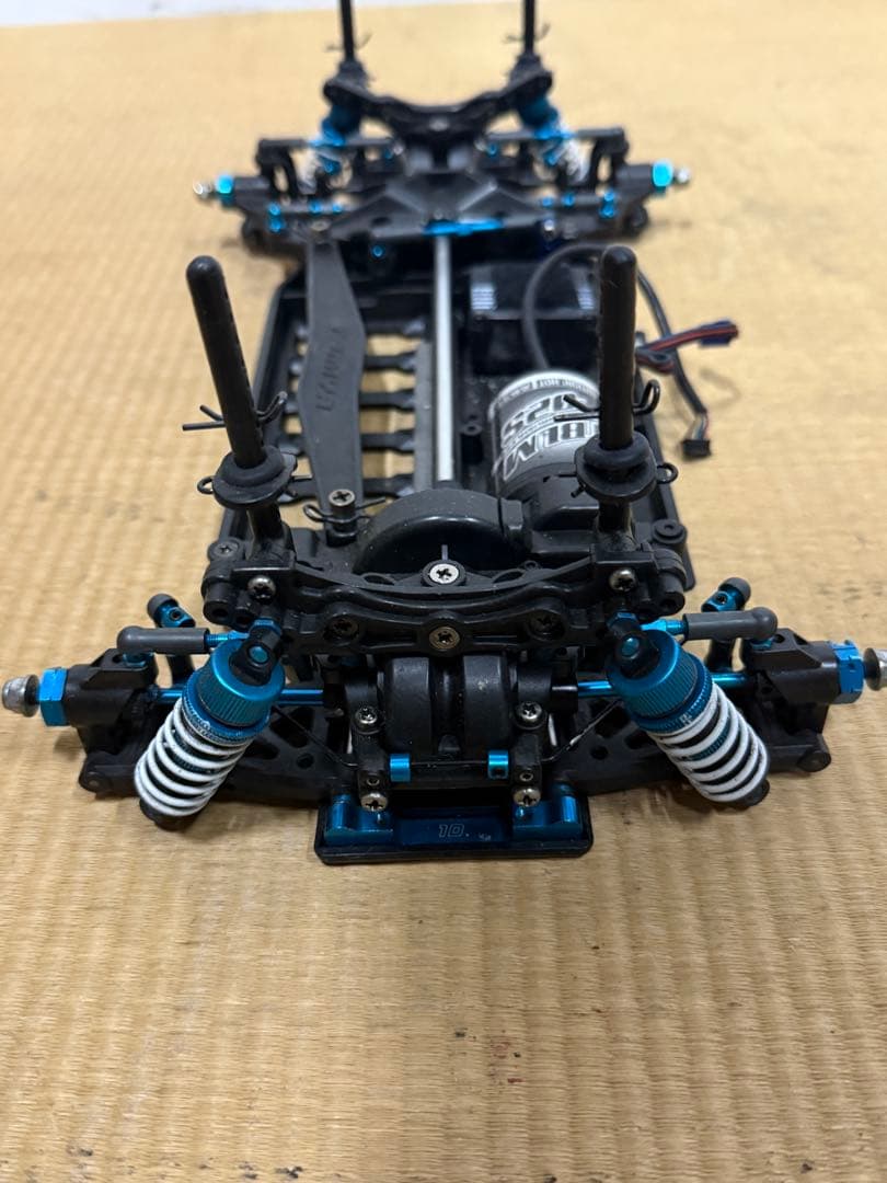 TAMIYA 旧車　シャーシ　当時物　ラジコン　車