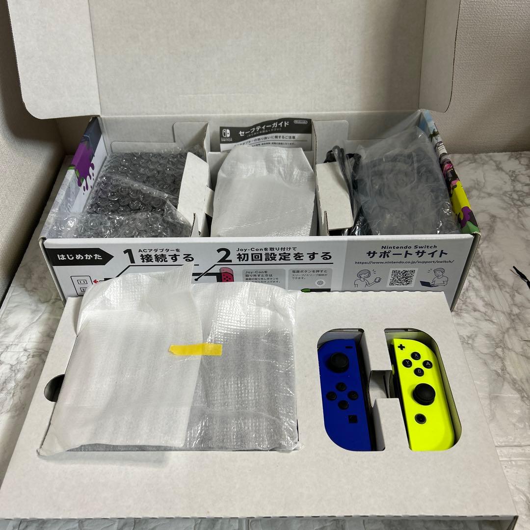 NintendoSwitch本体＋付属品　SD128GB付き！