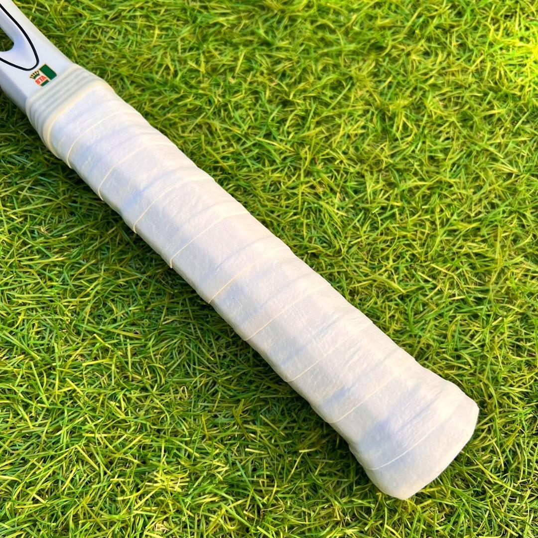 美品！ ヨネックス ナノフォース 8V REV ソフトテニスラケット