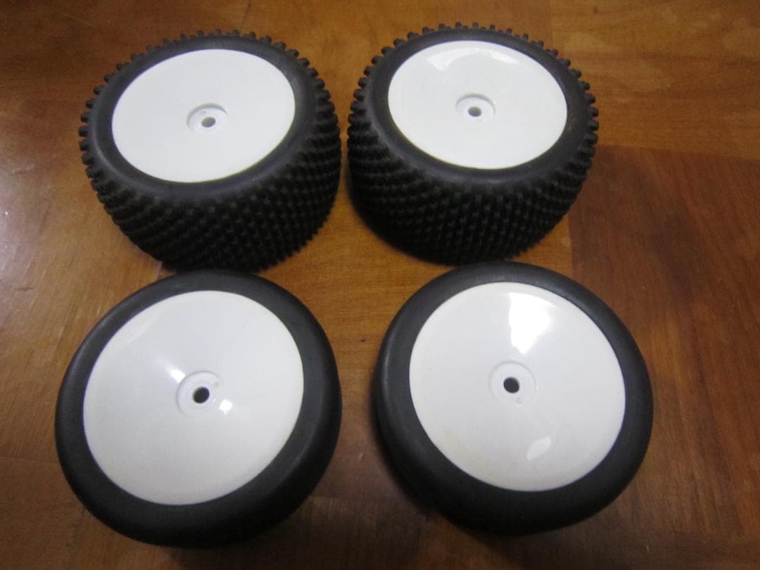 ヴォル1/10 新品 G-FORCE ジェノバ 47410円 送料別の品