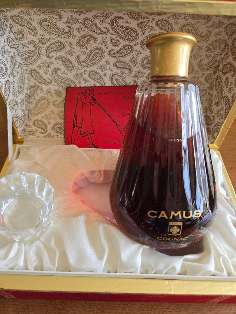 CAMUS Baccarat コニャック 　おフランス　古酒　コタツ　昭和レトロ