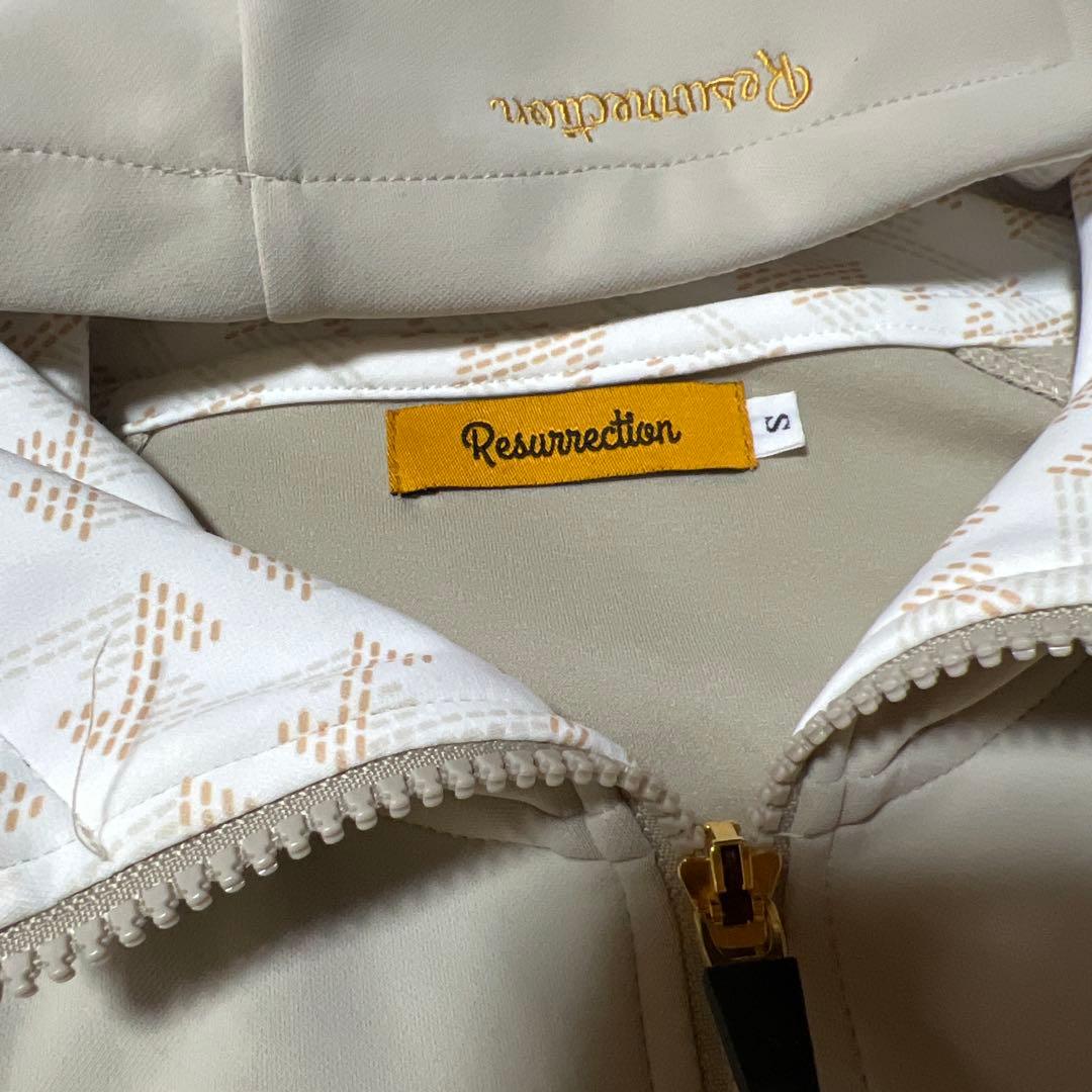 レザレクション　zip upパーカー