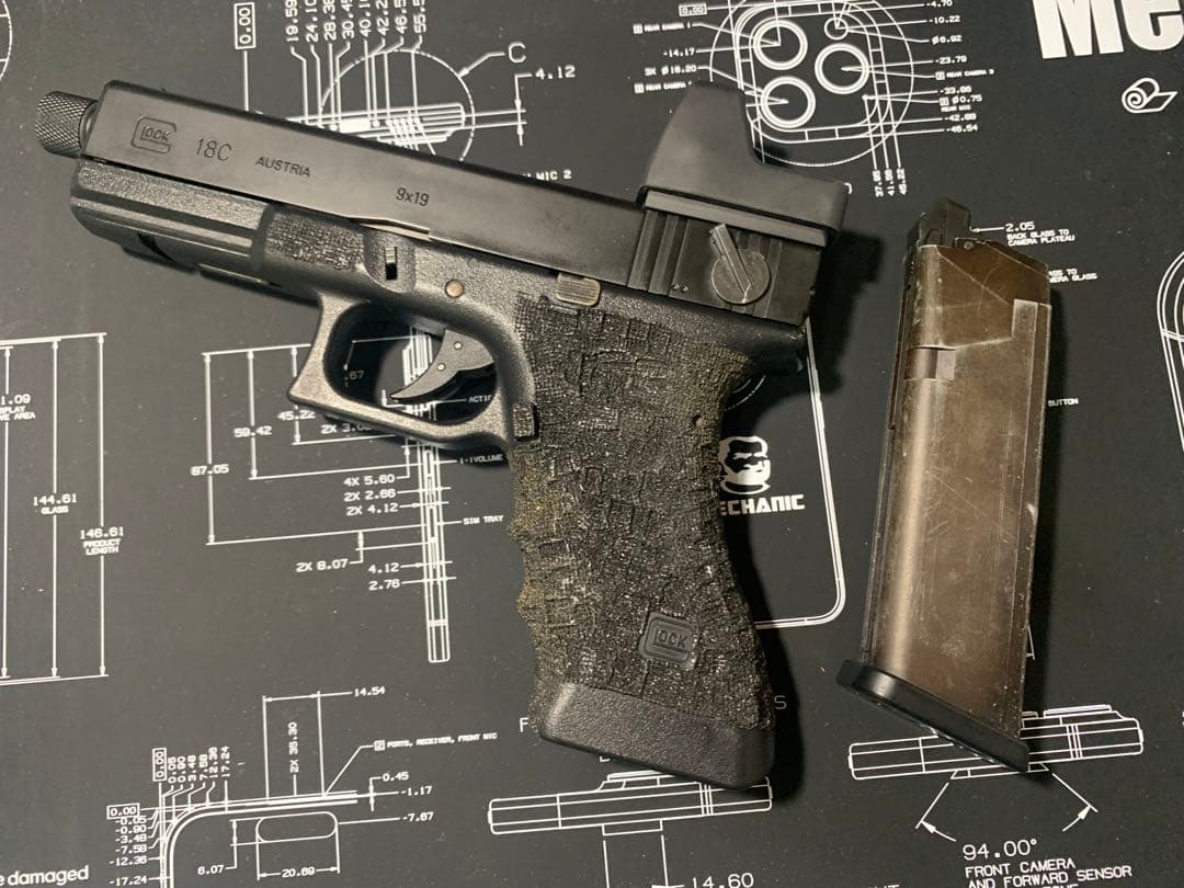 東京マルイ Glock 18C ガスブロガン 9x19 光学サイト搭載