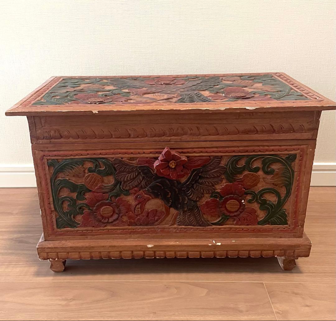 木製彫刻収納ボックス　木箱