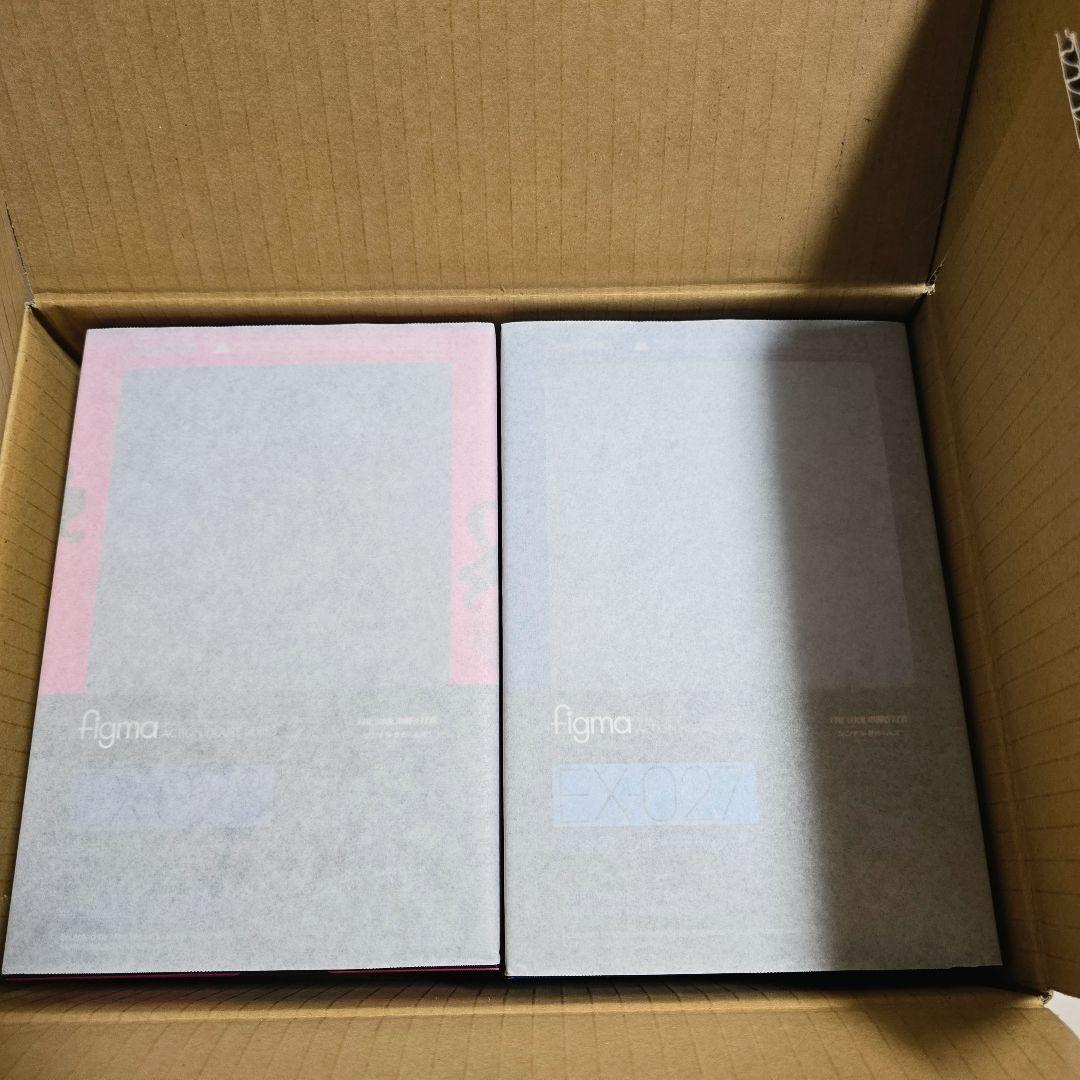 figma (島村卯ジャージver.)と（渋谷凛ジャージver.）