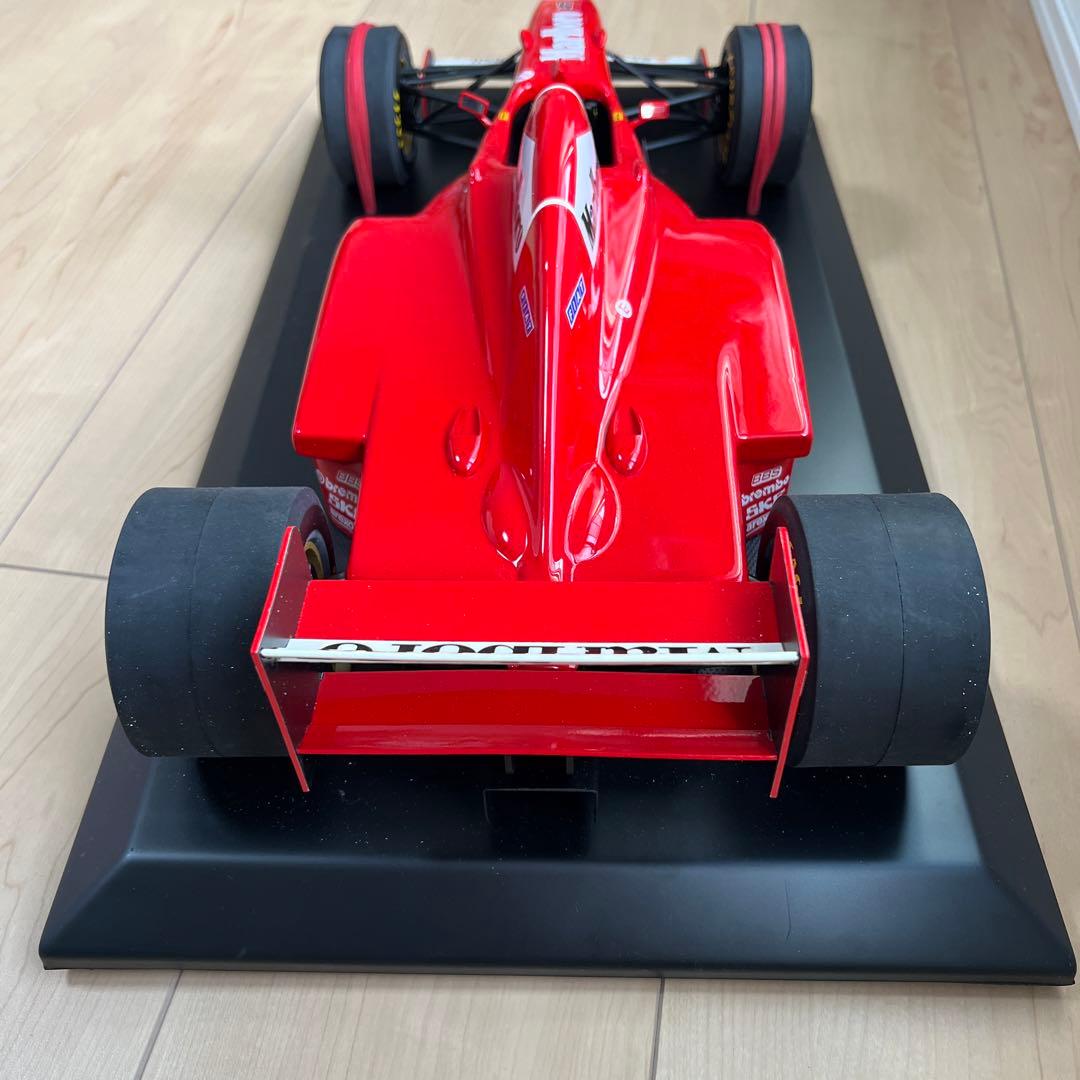 フェラーリF310B 1/8 マルボロ　ミニチャンプス