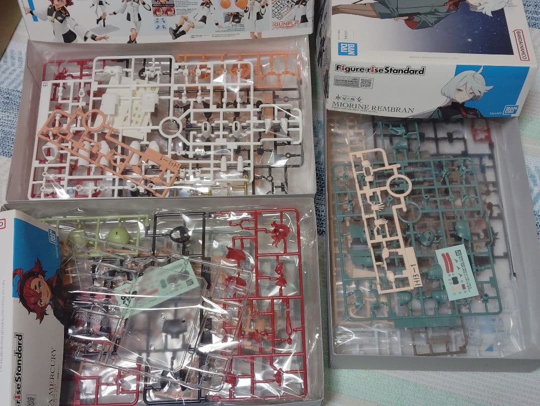 Figure-rise Standard 水星の魔女 スレッタ等3種 未組立