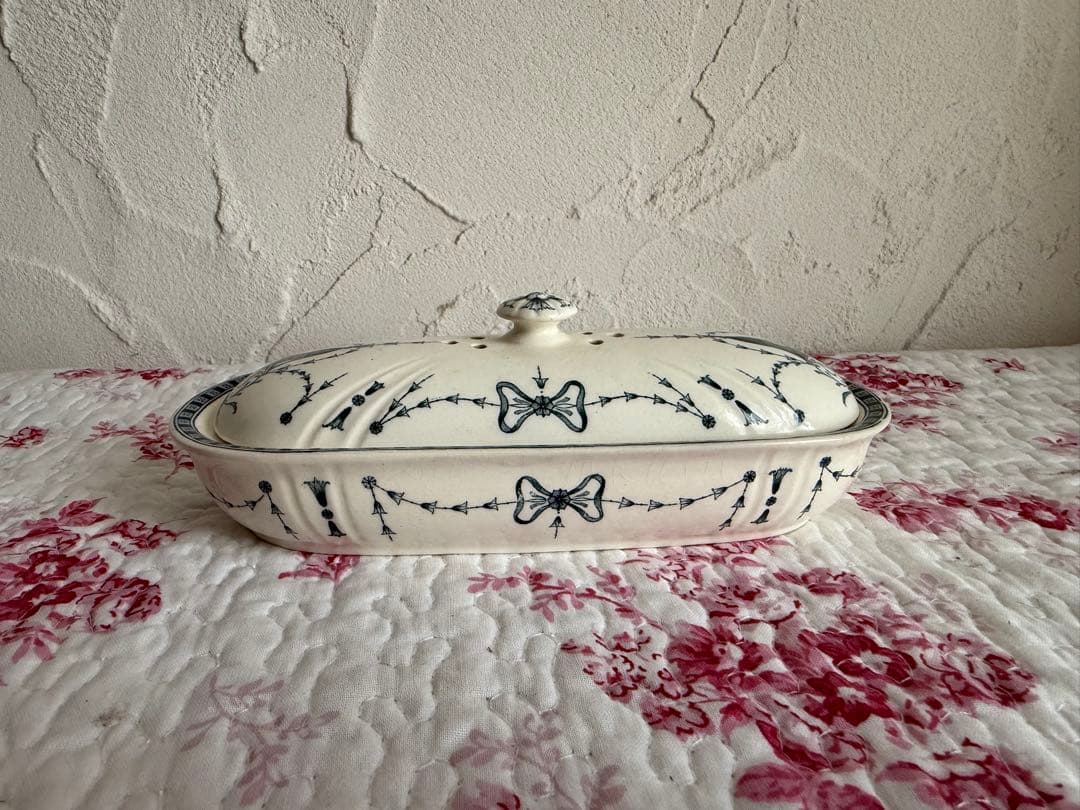 フランスアンティーク　エミール・ブルジョア　陶器製の歯ブラシケース