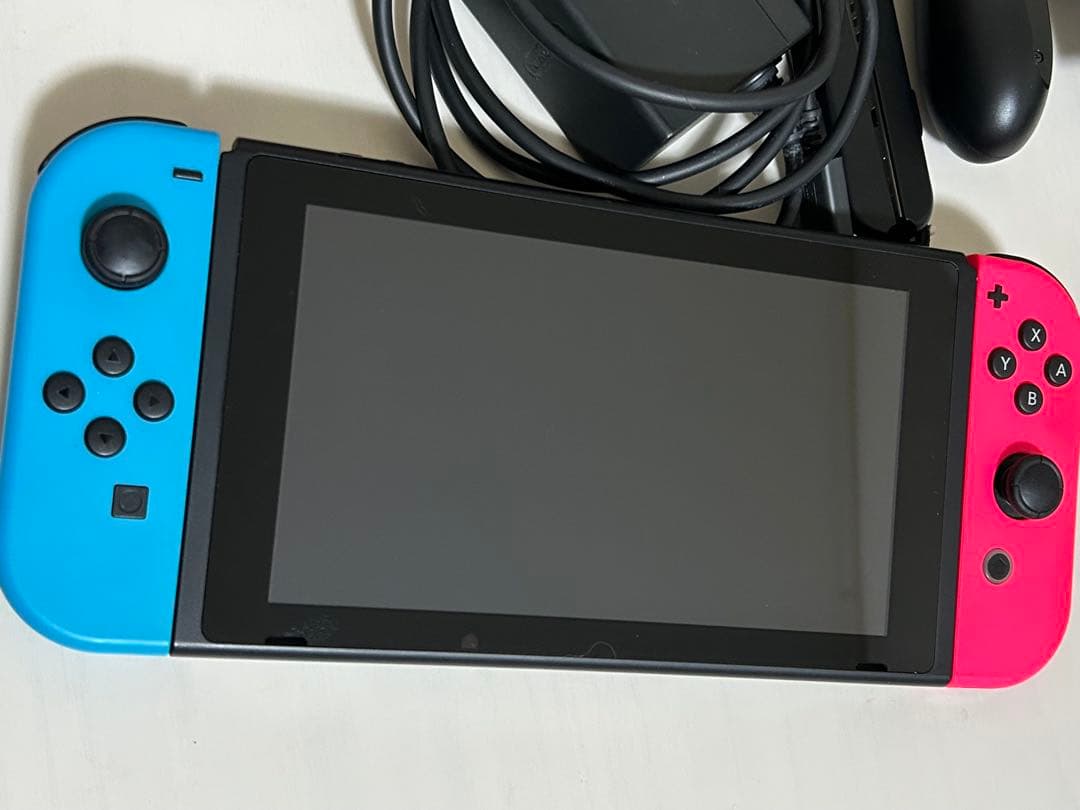 Nintendo Switch 本体 青とピンク Joy-Con