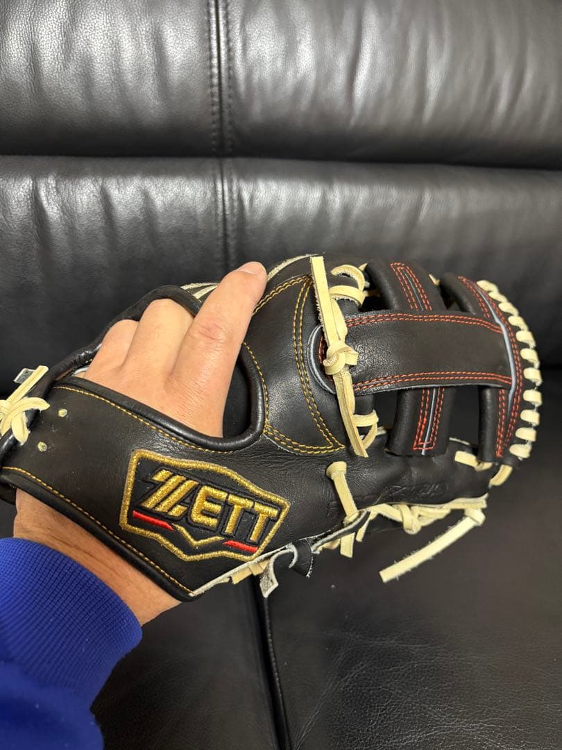 ゼットプロステイタス 硬式オーダー内野手用グラブ