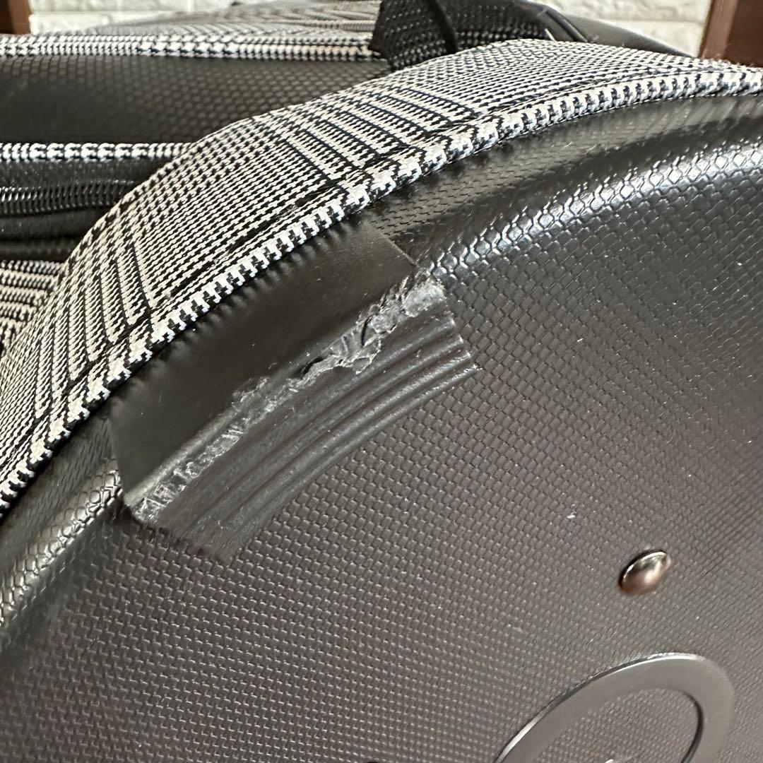美品 XXIOゼクシオ キャディバッグ 千鳥格子柄 グレー系9.5型