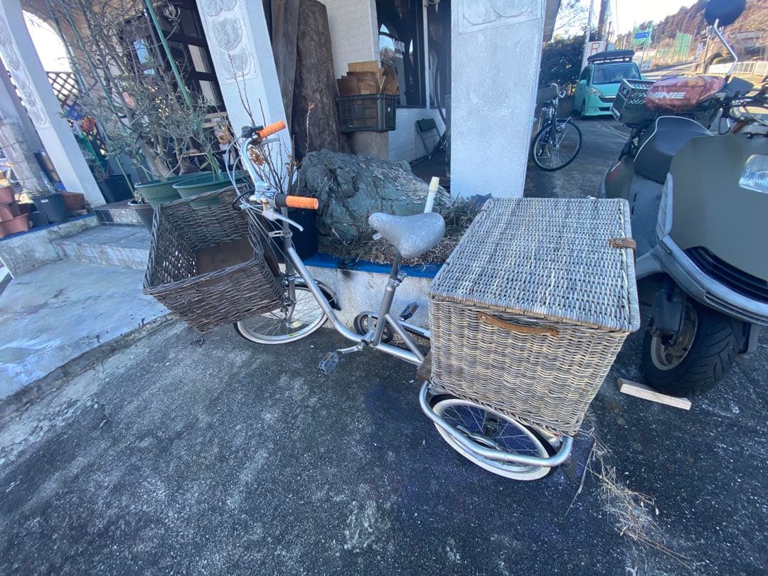 おしゃれ三輪自転車　犬の散歩やお買い物に