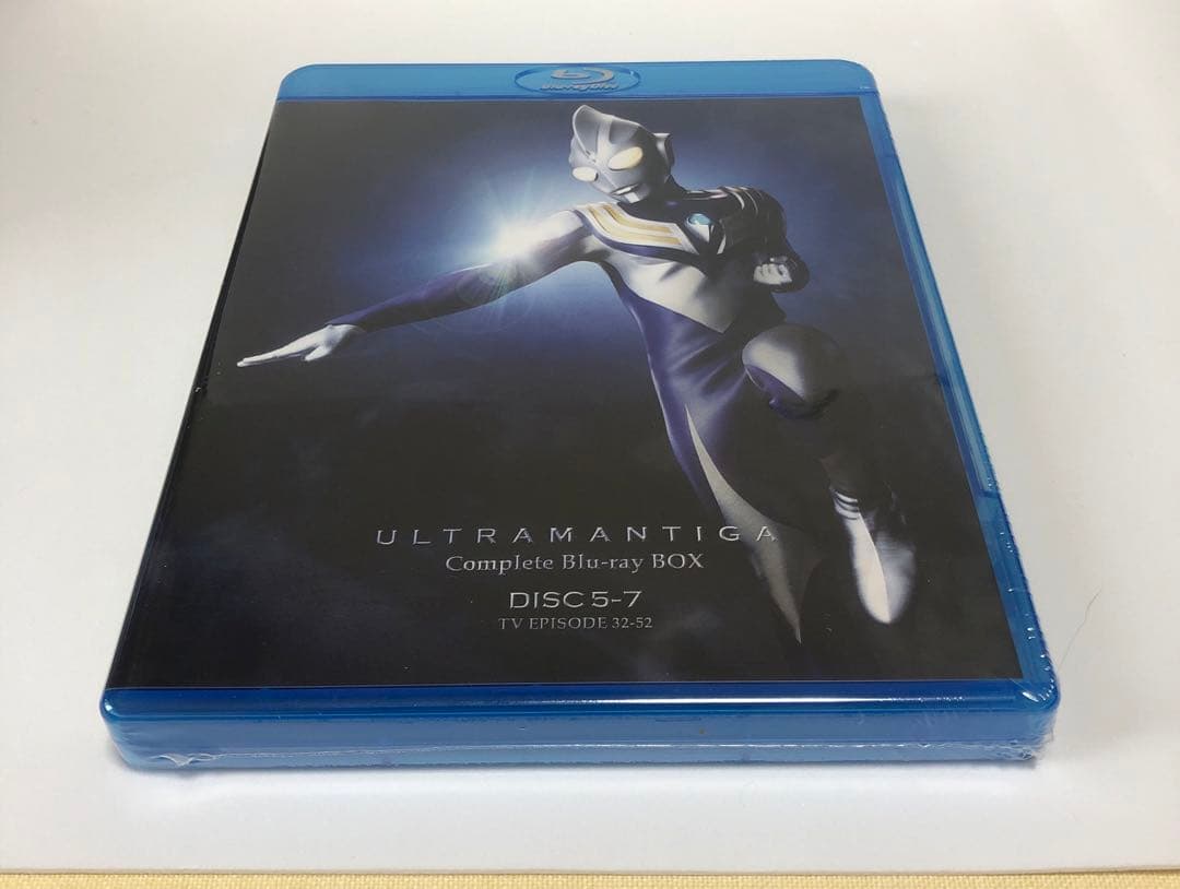ウルトラマンティガ Complete Blu-ray BOX〈10枚組〉