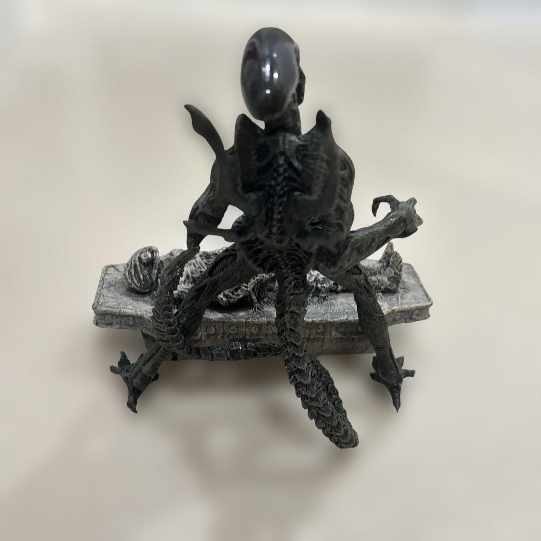 【2点セット】プレデターとエイリアン フィギュア