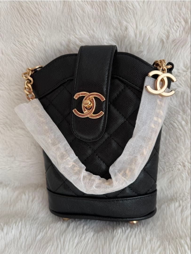 向日葵　22日のみ　CHANEL ノベルティ　キルティング　 ハンドバッグ