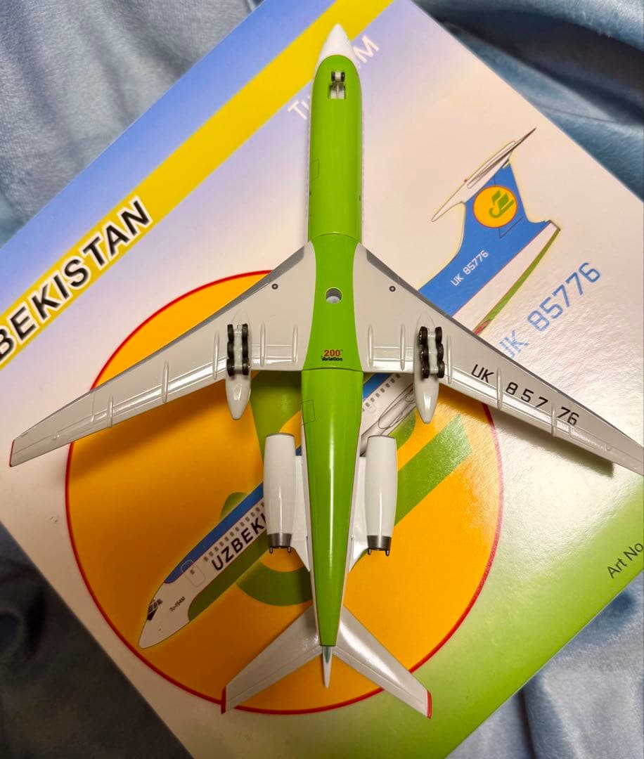 ウズベキスタン航空 UZBEKISTAN ツポレフ Tu-154M 1/200