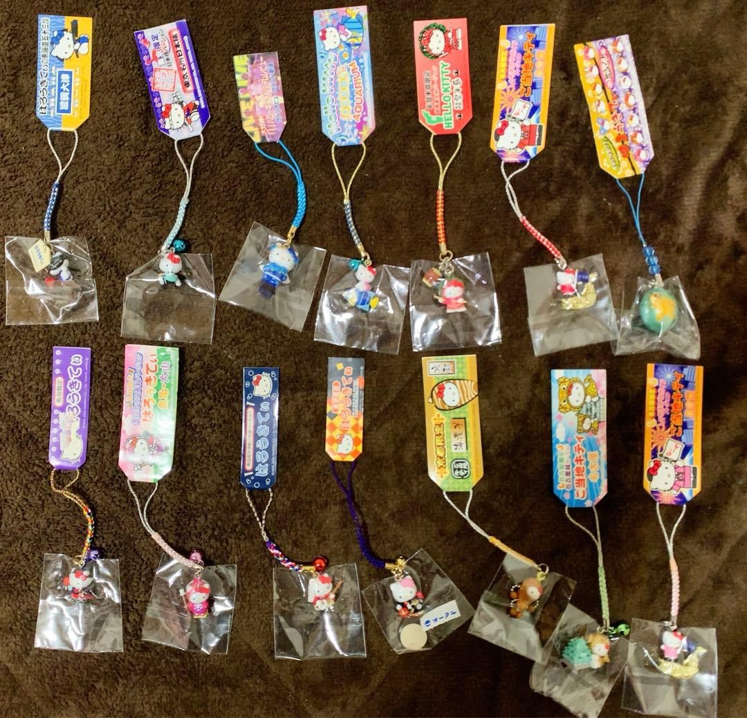 ご当地キティ　359個　ロリータ/イチゴ系/コラボ/非売品　レア　根付　セット