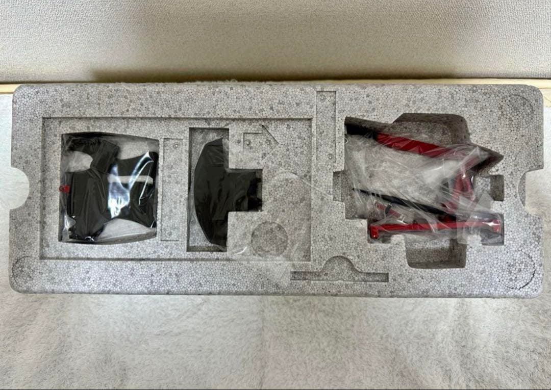 MOTORHELIX 日産 スカイライン GTR R34 1/18