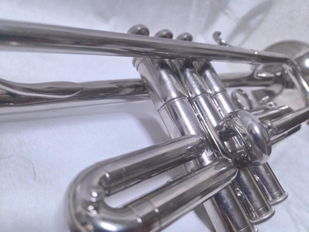 YAMAHA YTR-136 トランペット ニッケルメッキ 日本製 #2420F