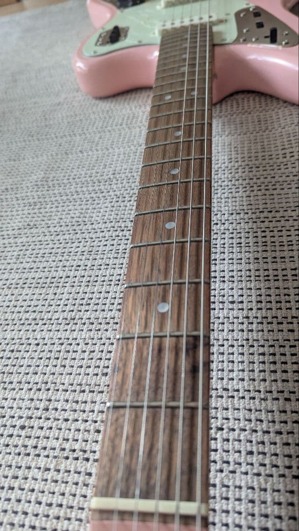 ギター Squier FSR classic vibe 60s Jaguar