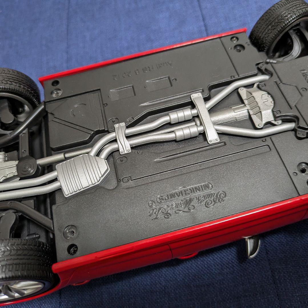 アウディ RS6 Avant　C7 ミニカー 1/18　ミニチャンプス　audi