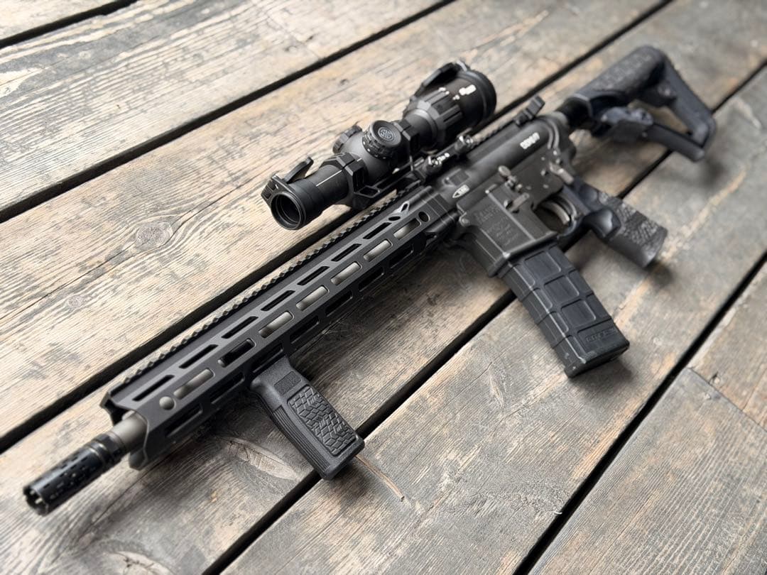 最安値！！【実物】SIG TANGO MSR 1-8x24 シグザウエルスコープ