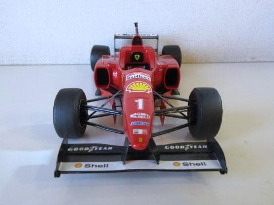 特価 BBR (1/20) フェラーリ F310