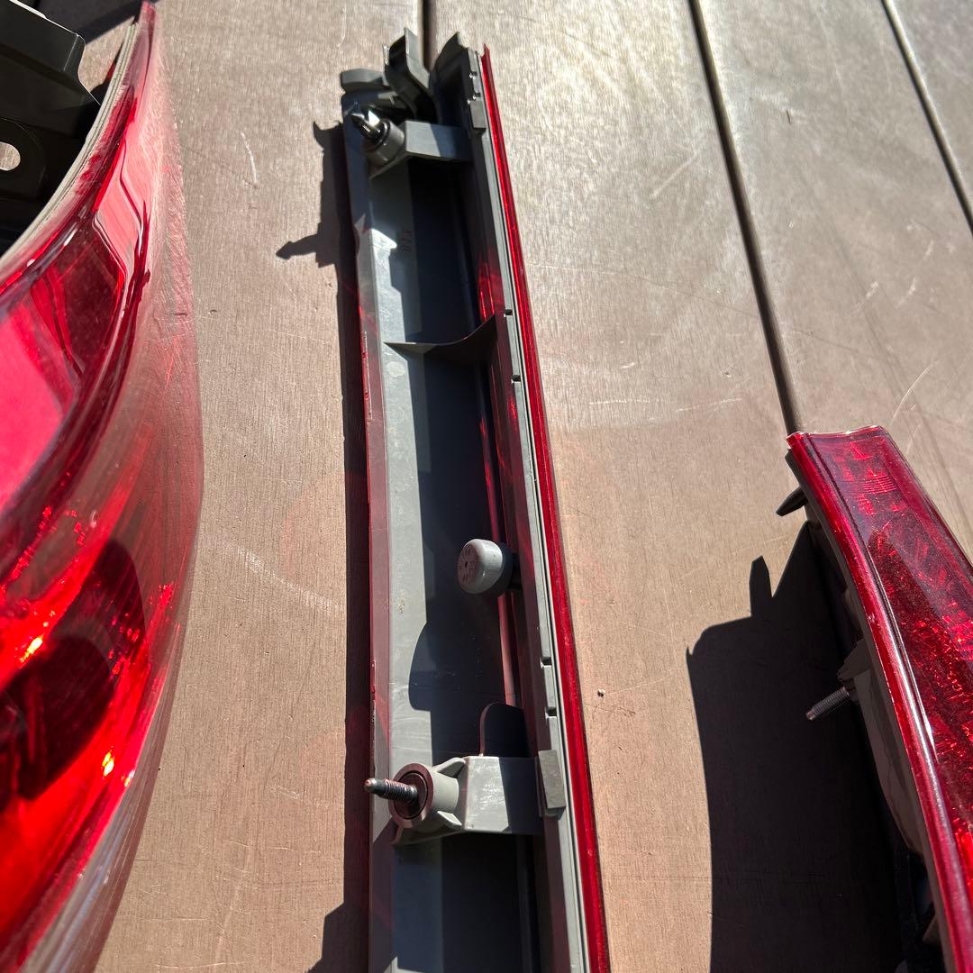 エスティマ　50系　中期 純正テールライト5点セット　美品