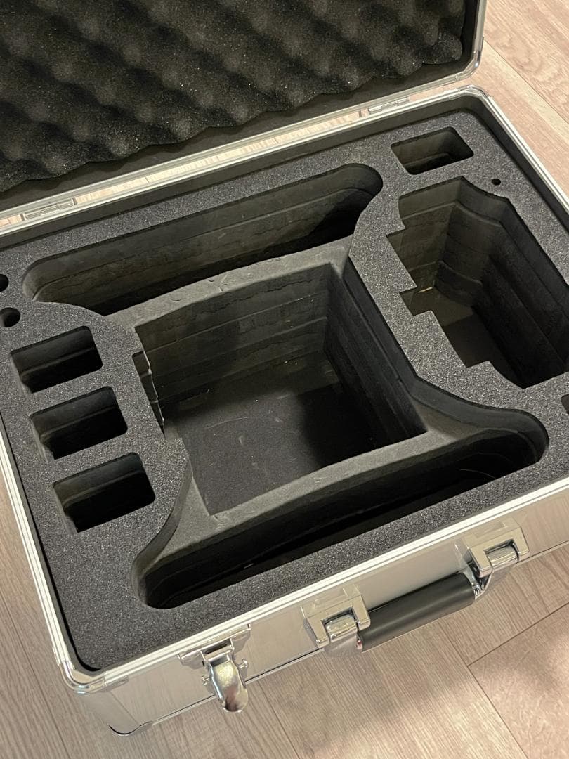 PHANTOM用 アルミケース シルバー バッテリー1個付き