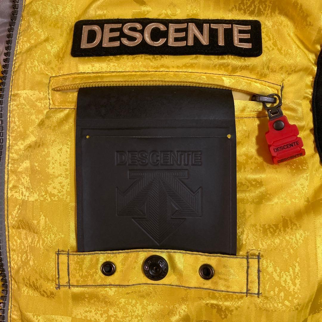 DESCENTE デサント スキーウェア 上下セット リバーシブルダウン　レトロ