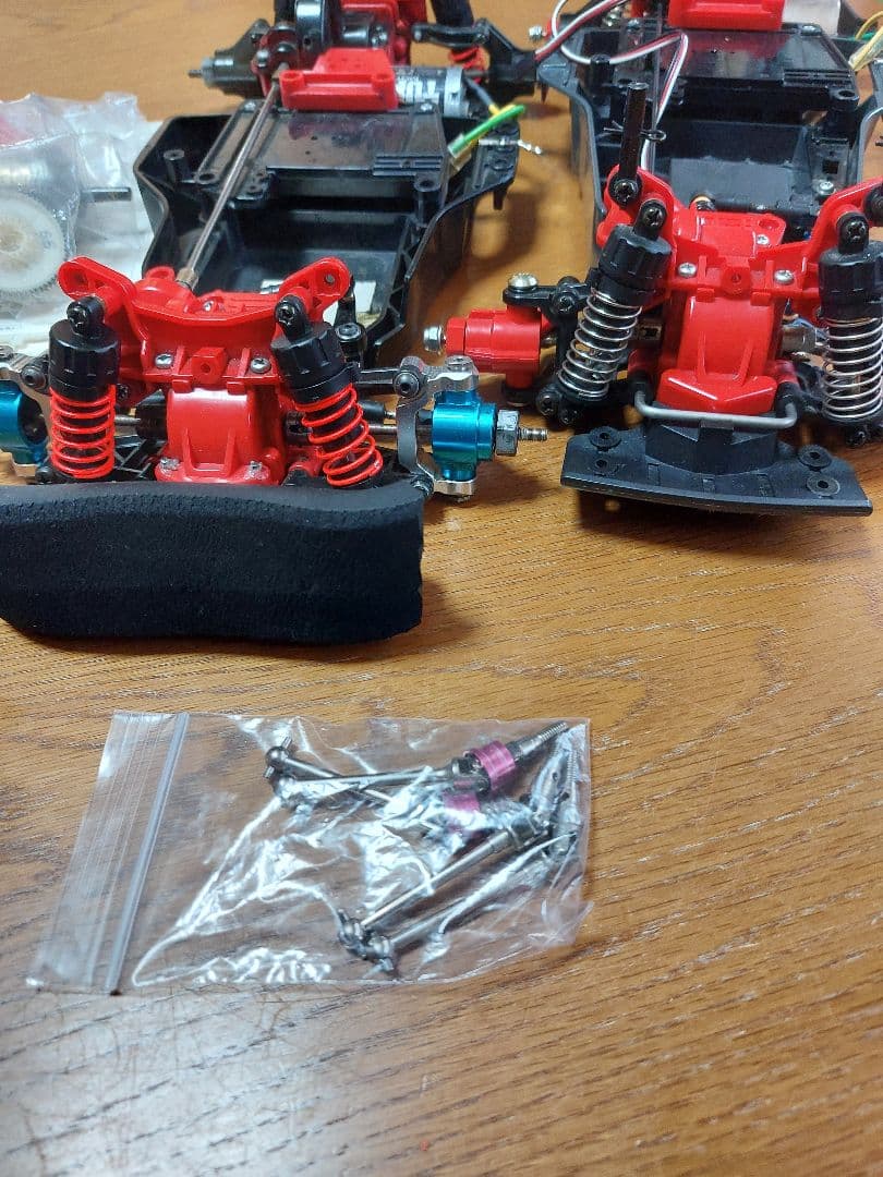 1/10ラジコン　TA-01 TA-02シャーシ2台 オプションパーツ多数