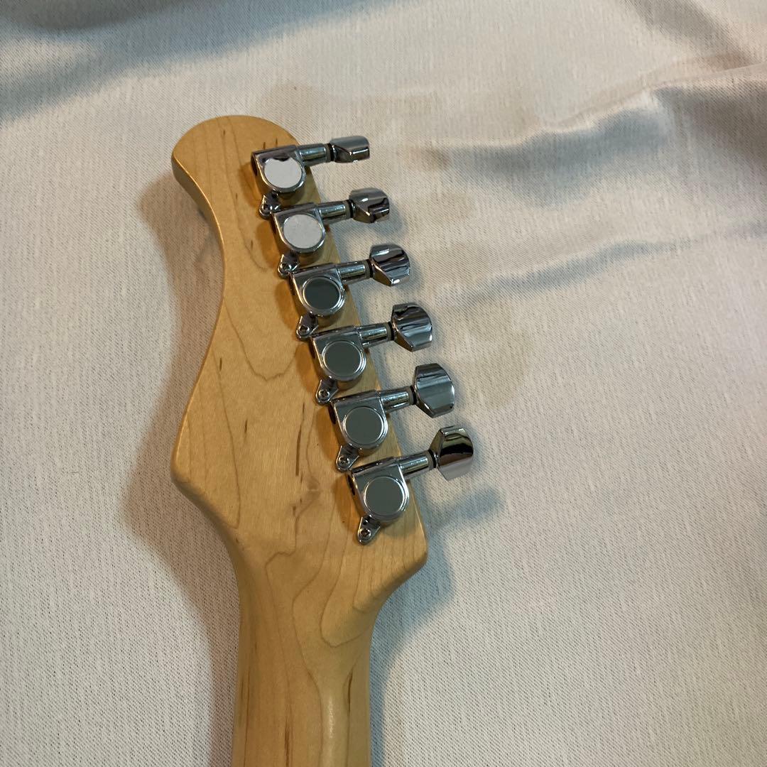 Bacchus エレキギター ホワイト