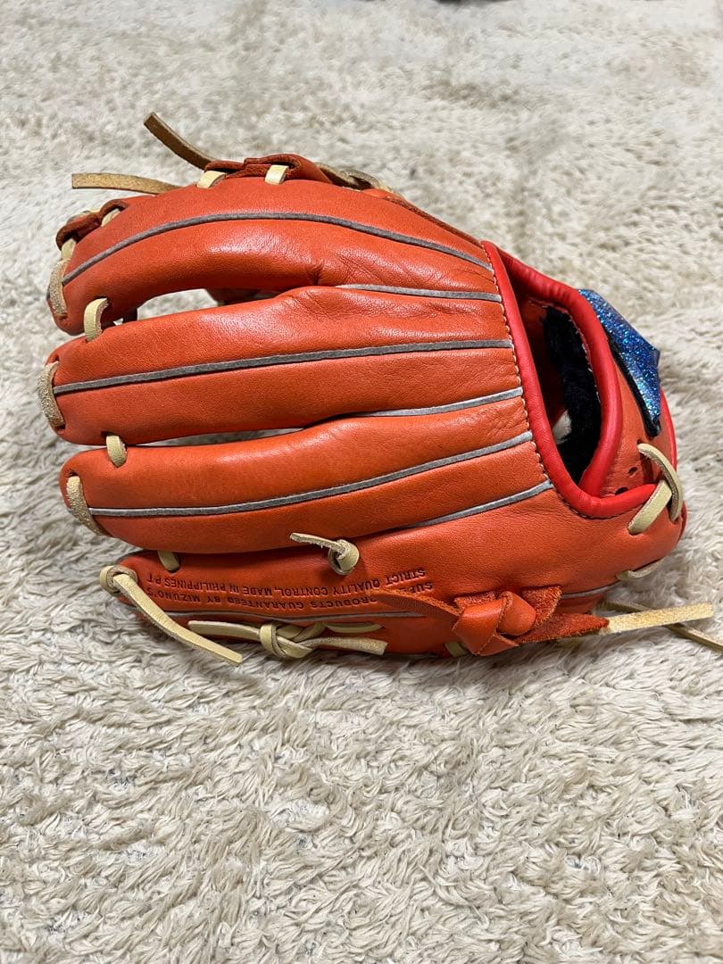 少年　園児から１年生くらい　ミズノ ウィルドライブ 軟式グローブ オレンジ