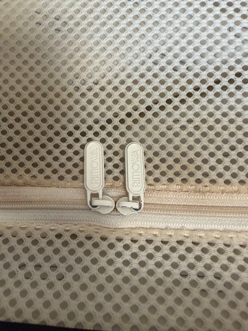 【廃盤 】リモワ サルサエアー 最大容量 105L 4輪 スーツケース パープル