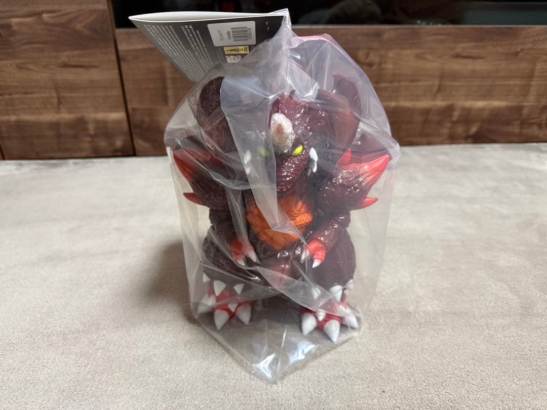 安楽安作 デストロイア メディコムトイ ゴジラ