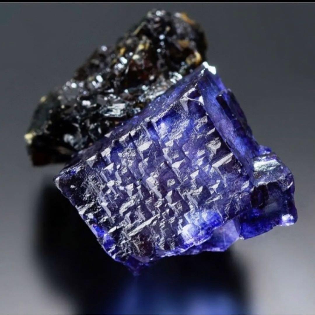 エルムウッド フローライト 1499 天然石 原石 鉱物標本 鉱石 蛍石