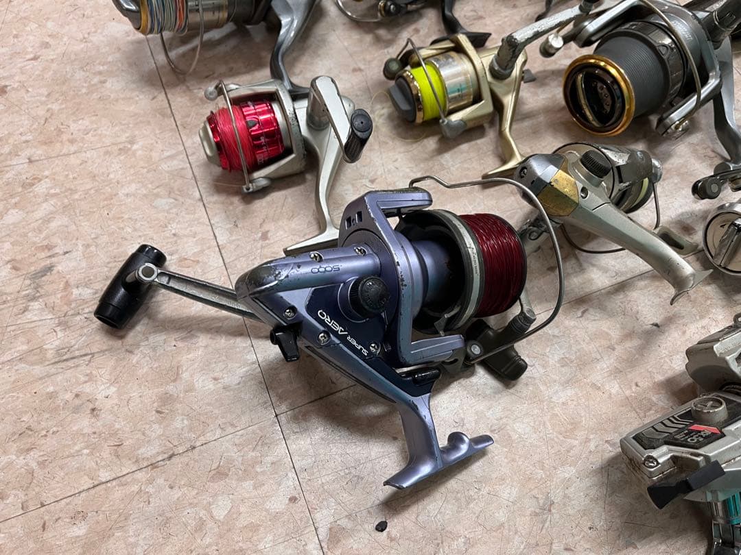 27個ジャンクリール　SHIMANO DAIWA などまとめ売り