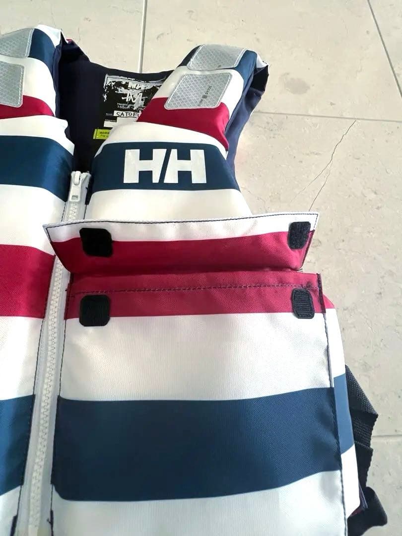 ライフジャケット　ヘリーハンセン　Mサイズ