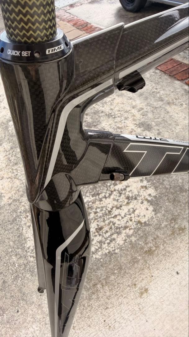 TIME カーボン time rxr vipカラー